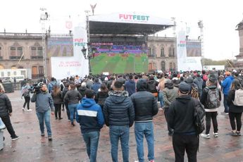 Afición ve el partido de México contra Polonia. | Leonel Rocha