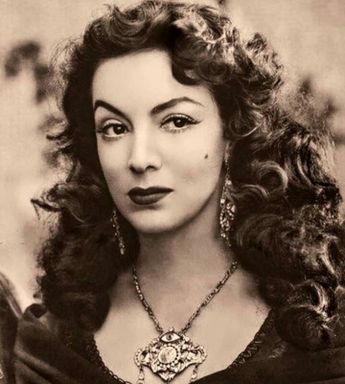 María Félix fue una de las divas del Cine de Oro Mexicano / Especial
