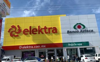 Delincuentes roban dinero de Banco Azteca / Andrés Sánchez