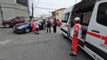 Accidente vial en el Centro de Monterrey. | Fabricio Gallegos
