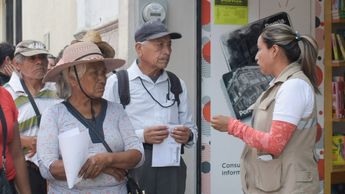 El monto bimestral del pago de la Pensión Bienestar para adultos mayores en 2026 estaría en cerca de $6,424 o $6,430 pesos | Es Imagen