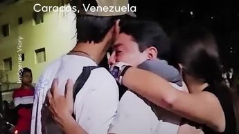 Venezuela: Niña con discapacidad es rescatada tras terremoto