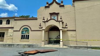 Iglesia San Gregorio de Cerralvo, Nuevo León: techo colapsa | Protección Civil