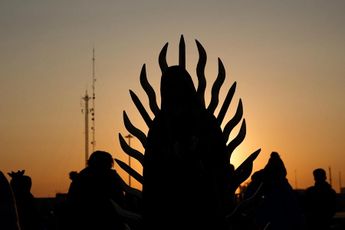 Millones de personas recorrieron las principales carreteras de México para acudir al templo de la Virgen de Guadalupe / Agencia Cuartoscuro
