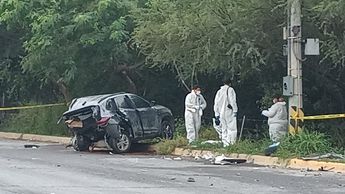 Accidente sobre la avenida Israel Cavazos, en el municipio de Guadalupe. | Israel Santacruz
