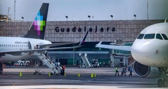 La aeronave involucrada se disponía a operar el vuelo de Volaris 1332 con destino a Acapulco | Cortesía Milenio