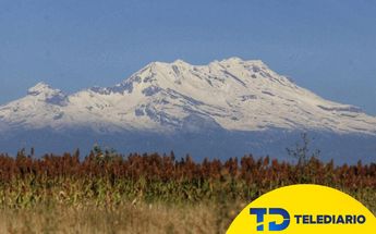 Así se ve el Iztaccíhuatl nevado HOY 23 de noviembre desde Fiscalía de Puebla / Andrés Lobato