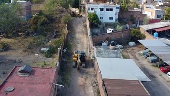 El arribo de maquinaria pesada significó el inicio de las obras. | Gobierno de El Salto