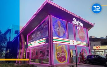 Tienda 7-Eleven con temática de Barbie | Eduardo Morales