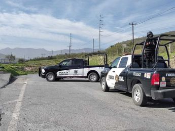 Elementos de la Policía de García y Fuerza Civil en el lugar de los hechos. | Agustín Martínez