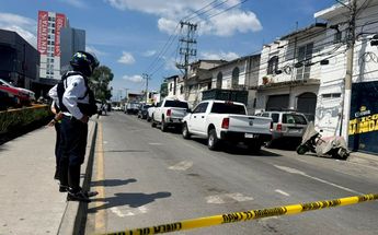 Los hechos se registraron en la concurrida intersección de la calle Francisco Madero y la avenida Mariano Otero | Alan Castellanos