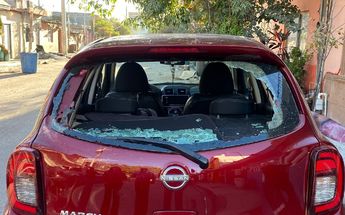 Denuncian daños en casas y autos por pandilleros en Monterrey