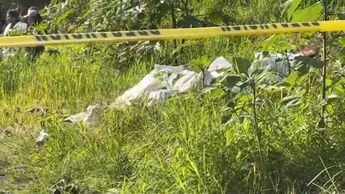 Localizan a una persona sin vida y envuelta en sábanas en Tlajomulco de Zúñiga.
