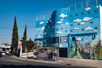 El Motel Las Estrellas es conocido por las temáticas diversas que maneja en cada una de sus habitaciones / Agencia Es Imagen