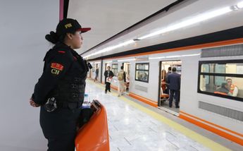 Línea 1 del Metro de la Ciudad de México / Javier Ríos