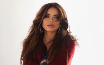 De acuerdo con la revista Rolling Stone, Gloria Trevi fue demandada por corrupción de menores.