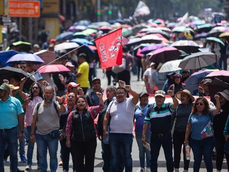 Manifestantes de la CNTE mantienen plantón y manifestaciones en CdMx. | Andrea Murcia | Cuartoscuro