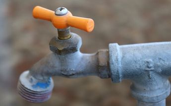 Personal de Agua y Drenaje reparó la tubería ubicada en Guadalupe. | Especial