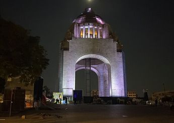 Se determinó autorizar la instalación de 33 escenarios en la explanada del Monumento a la Revolución/ Ramón Ramírez