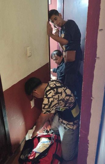Al llegar a la cafetería de Pachuca, los policías se dieron cuenta de que la mujer ya no llegaba al hospital | Guadalupe Trejo