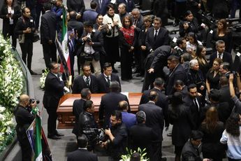 Homenaje de Ifigenia Martínez en la Cámara de Diputados /Araceli López