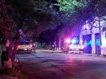 La detención que originó el despliegue de diversas unidades policíacas la madrugada de este martes. | Leyda Estrada