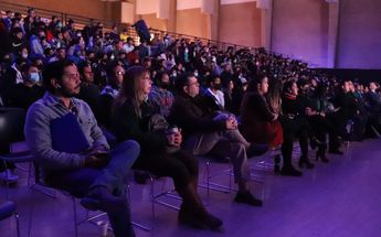 La audiencia en el auditorio Santiago A. Garza de la Mora del Tec de Monterrey disfrutó de varias conferencias sobre el Metaverso.