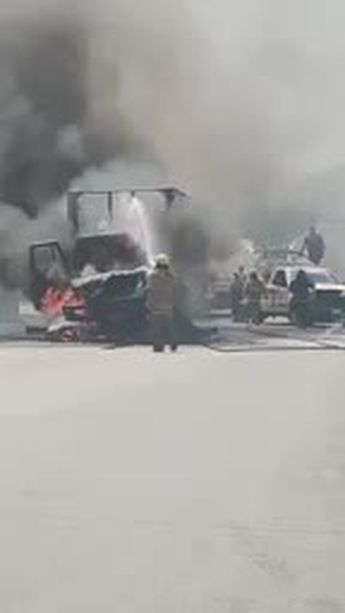 ¡Arde el Parque Industrial! Incendio de camión moviliza a cuerpos de rescate en Gómez Palacio