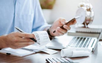 Las deducciones personales son gastos que, como contribuyente, tienes derecho a disminuir de tu Declaración Anual | iStock