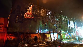El incendio en la discoteca Lobombo ocurrió el 20 de octubre de 2000 | Especial