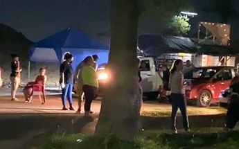 Bloqueo en la colonia Ex Hacienda San Francisco en Apodaca | Especial