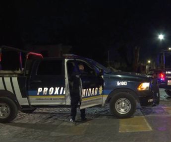 Elementos de la Policía Municipal mantuvieron vigilancia permanente para resguardar a los asistentes durante los festejos. | Cristian montelongo