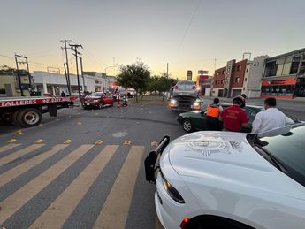 Tránsito de Monterrey acordonó el área del accidente. | Fabricio Gallegos