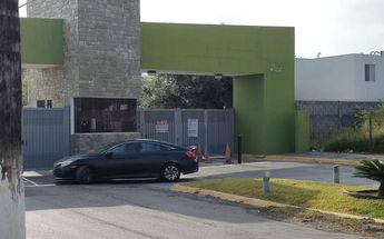 Un guardia de seguridad de un fraccionamiento fue asesinado en Juárez. | Agustín Martínez