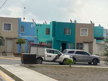 Las autoridades habrían encontrado droga dentro del domicilio cateado en Escobedo. | Pedro Delgado