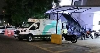 El hombre fue trasladado de urgencia al puesto de socorros de la Cruz Verde Las Águilas | Vicente Torres Alfaro