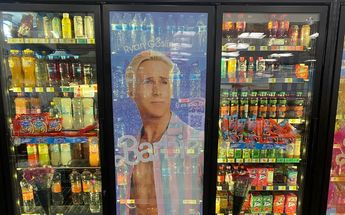 Tienda 7-Eleven con temática de Barbie | Eduardo Morales