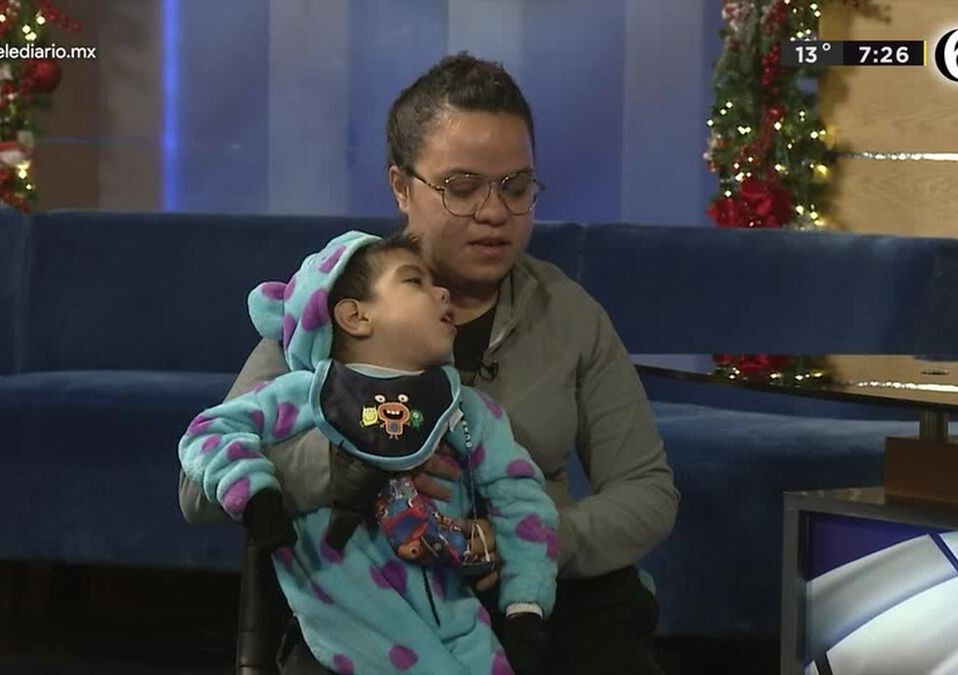 “Hasta donde él aguante, todos los días sufre mucho”, madre de niño desahuciado por parálisis