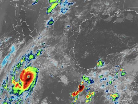 El huracán avanza este viernes en las cercanías de Jalisco. | Centro Meteorológico del Pacífico