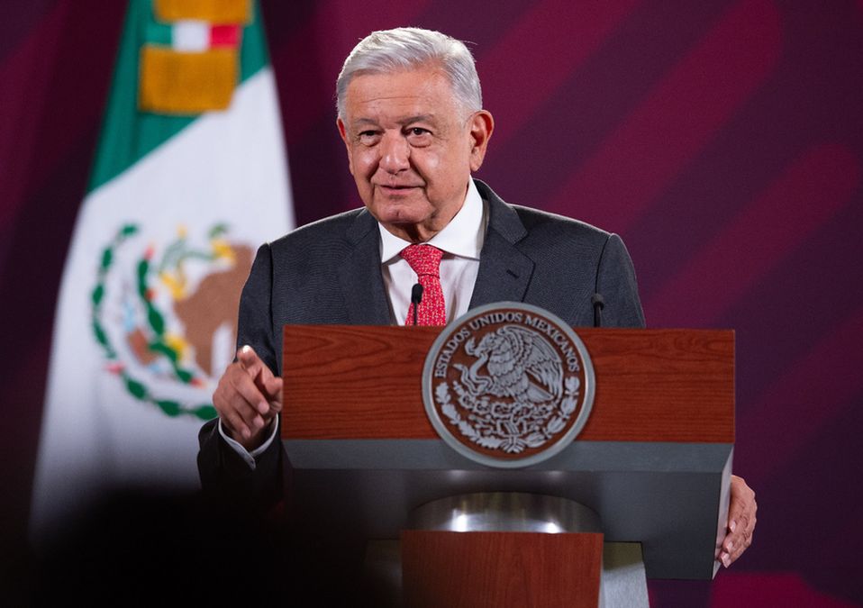 El presidente López Obrador rechazó las críticas contra las fuerzas armadas. | Cortesía