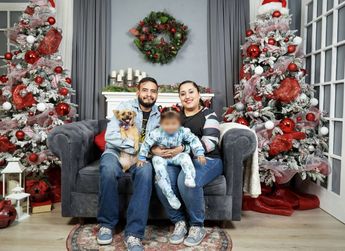La recién nacida fue llevaba a DIF Capullos y a los 35 días se sumó a la familia García Cortez. | Cortesía