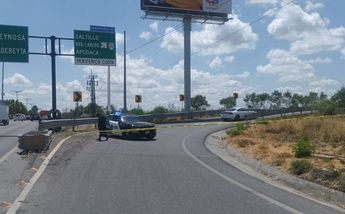 Restos humanos aparentemente de una mujer fueron encontrados sobre la Carretera a Reynosa. | Fabricio Gallegos
