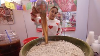 El chocolate destaca entre la variada oferta gastronómica de la Guelaguetza 2026 en Chimalhuacán | Zuleyma García