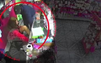 Asalto en negocio de Nezahualcóyotl queda registrado en cámaras de seguridad