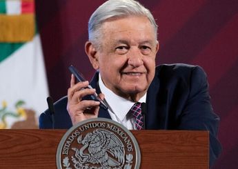 AMLO llamada en vivo a director del AICM │ Pedro Domínguez.