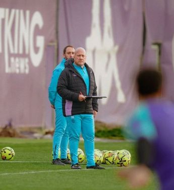 Después de cerrar su primera etapa como auxiliar técnico, comienza una nueva con el equipo español | Enrique Alfaro