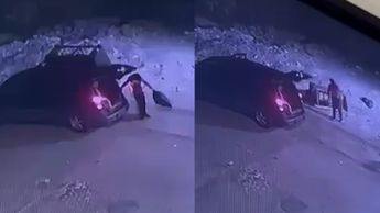 Torreón: Familia es captada tirando basura y un sillón