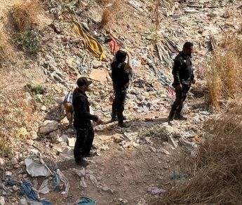 La FGE informó que el cuerpo de la mujer presenta huellas de carroñerismo.| Christian Montelongo