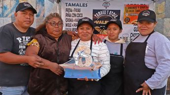 La familia Soto Merino se esfuerza cada día por ofrecer los mejores tamales de Puebla | Melanie Torres
