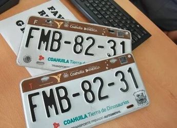 Las nuevas placas contarán con un código QR y diversas características más